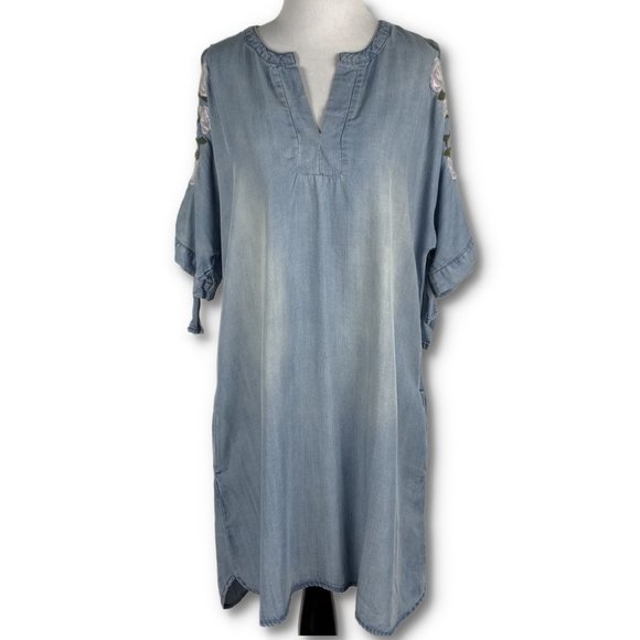 Blue Rain Dresses & Skirts - Blue Rain Womens dress size M chambray blue floral embroidered cold shoulder